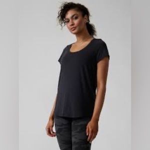 Athleta Stratus II Tee